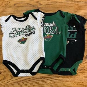 Minnesota Wild onesie bundle baby